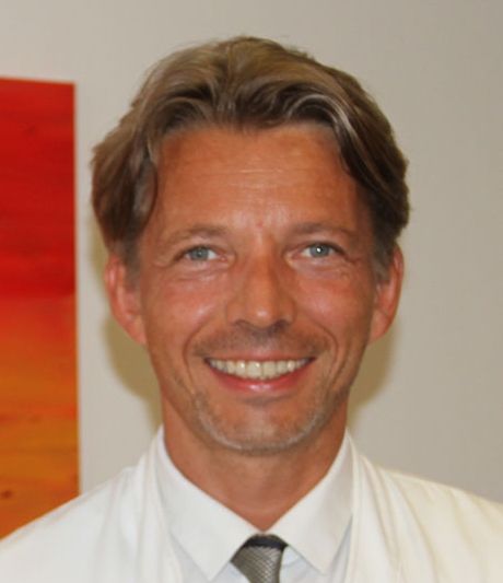Dr. Hermann Leidolf