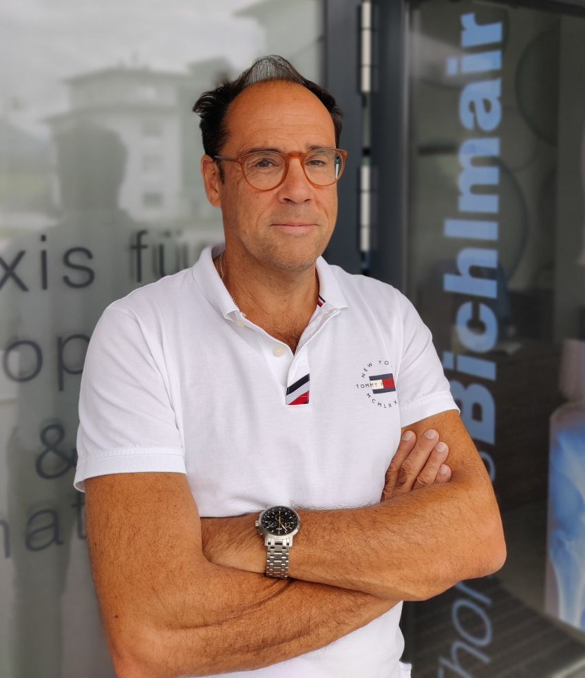 Dr. Thomas Bichlmair