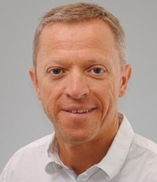 Dr. Robert Mair